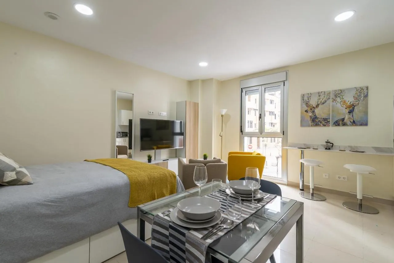 Nuevos Lightbooking Livian Suites Las Palmas 0*, Las Palmas de Gran Canaria
