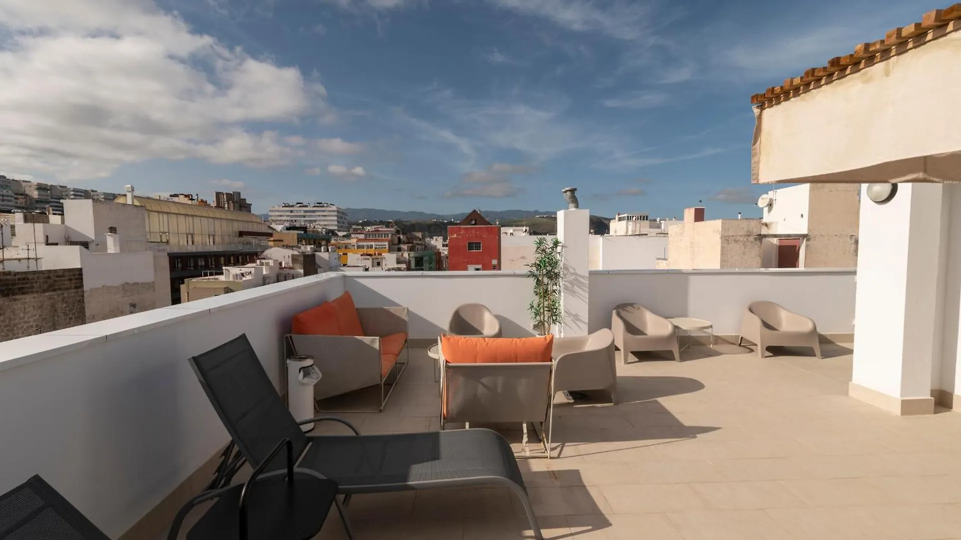 Apartment Nuevos Lightbooking Livian Suites Las Palmas Spain