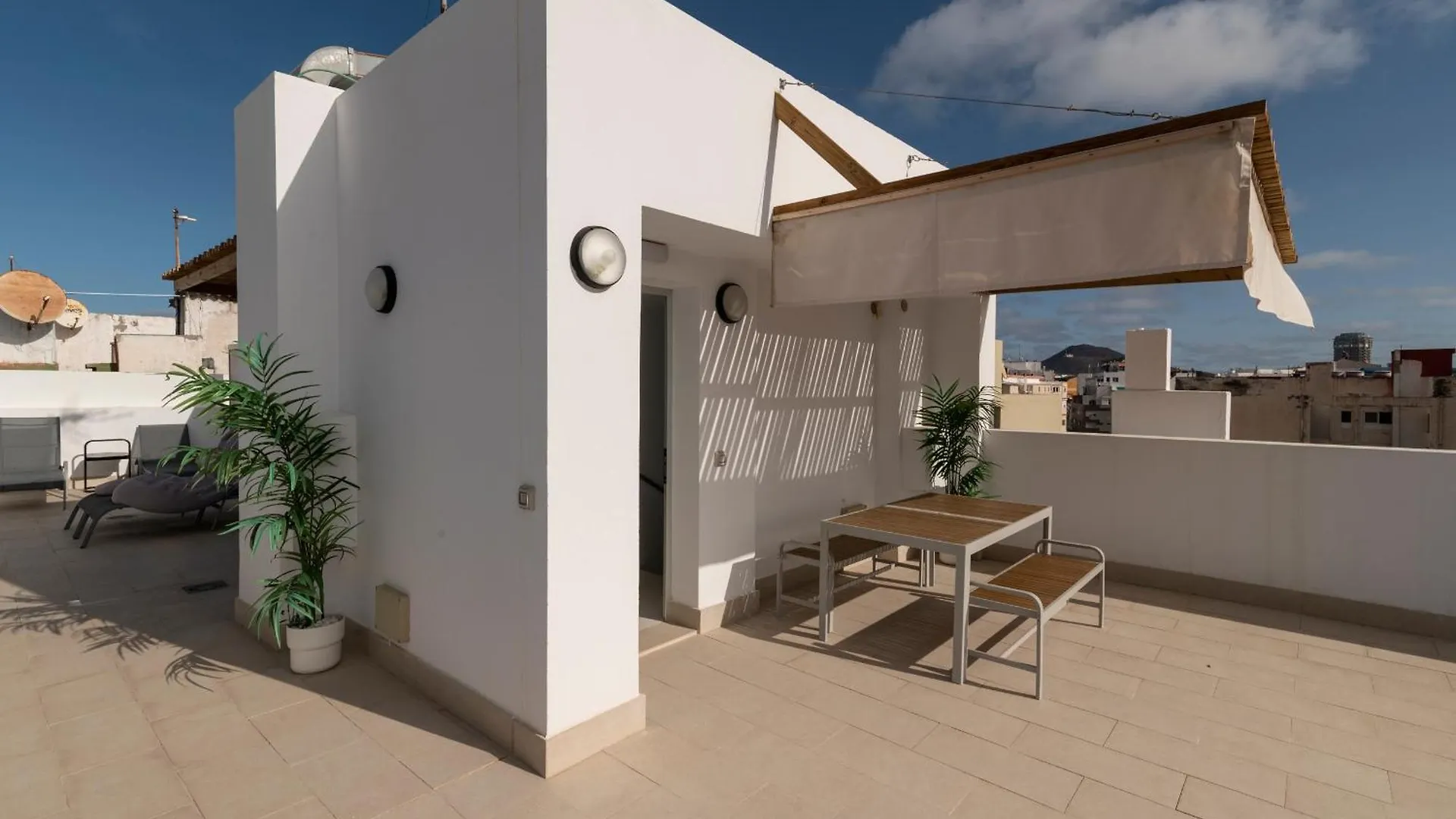 Apartment Nuevos Lightbooking Livian Suites Las Palmas