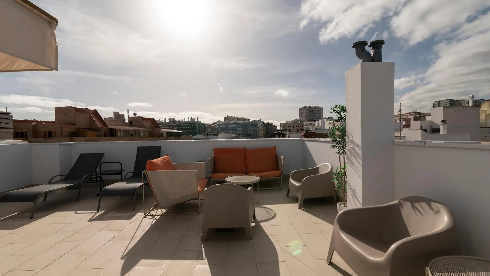 Nuevos Lightbooking Livian Suites Las Palmas 0*, Las Palmas de Gran Canaria Spain